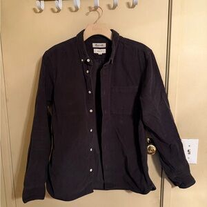 Madewell women’s dk brown  Button-Down perfect fit long sleeve corduroy, sz Med.